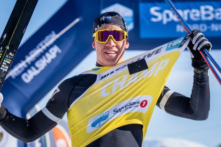 Emil Persson deltar på pressträff inför 3 Zinnen Ski Marathon