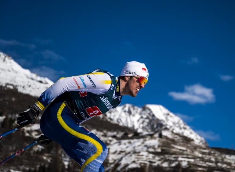 Calle Halfvarsson och Lag 1 är vidare efter prologen