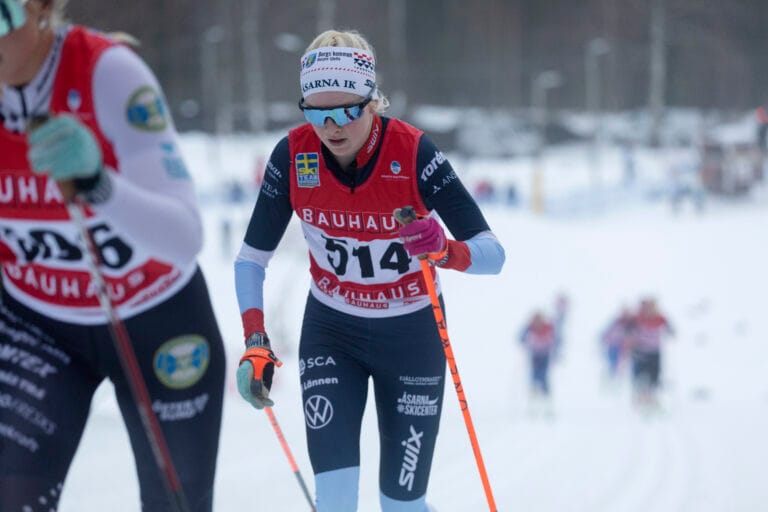 Ingen medalj i mixedstafetten – trots supersträcka av talangen