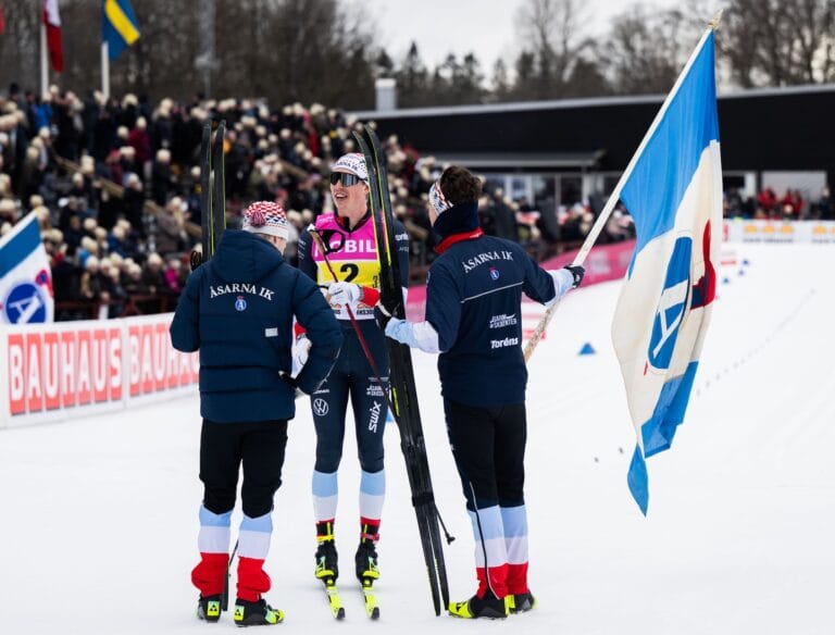 Åsarna IK tar SM-guld i Stafett under SM-veckan i Borås.