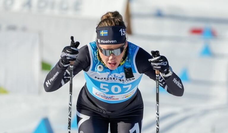 Jenny Larsson vinner tjejvasan 2025