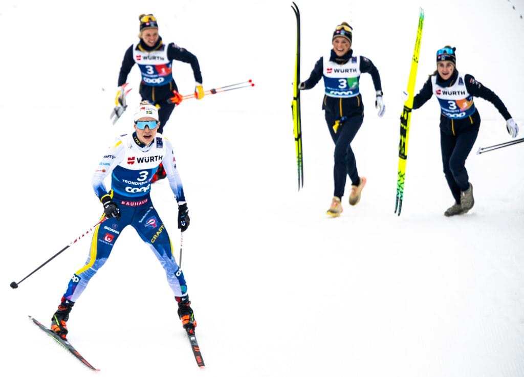 Jonna Sundling reser hem. Förkylningssymptomen slår till igen.
