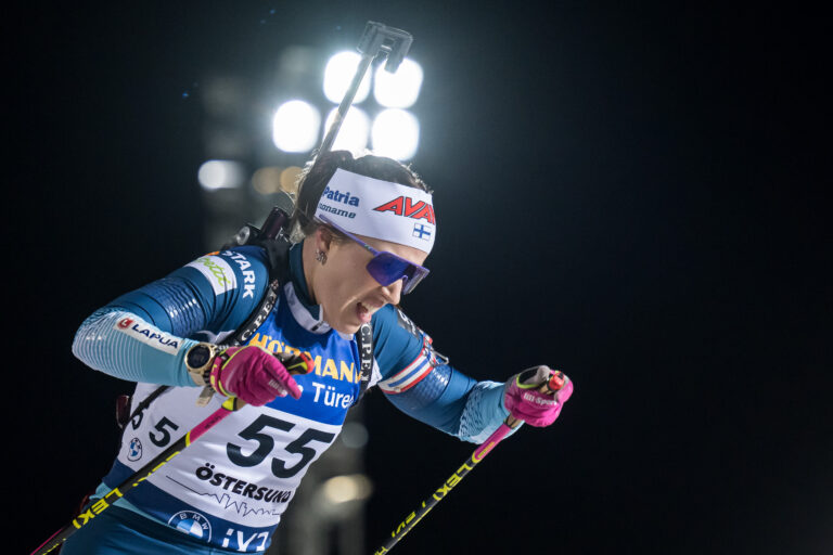 Finsk superskräll på pallen i Östersund – efter tiondelsdrama