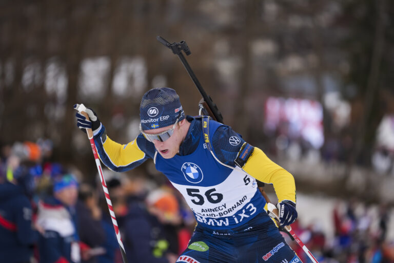 Dramatik i herrarnas sprint i Le Grand Bornand