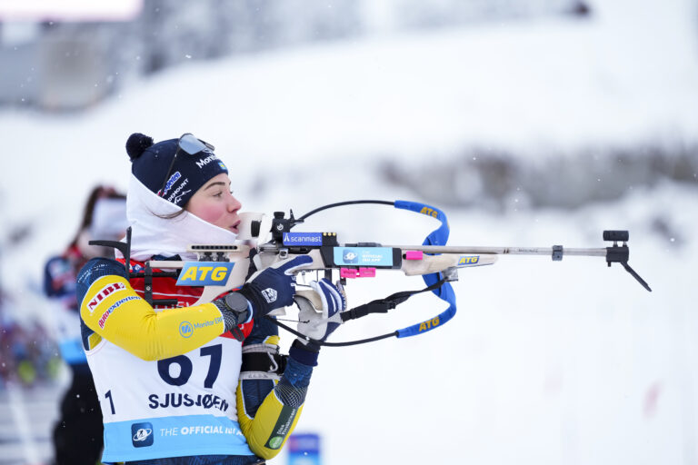 Tungt för fjolårets juniorvärldsmästare – fransk dominans
