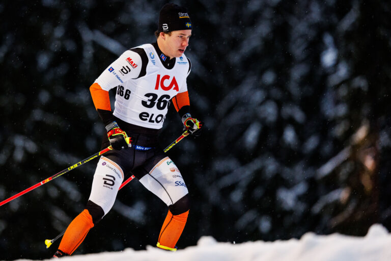 Rafflande duell om segern i Falun