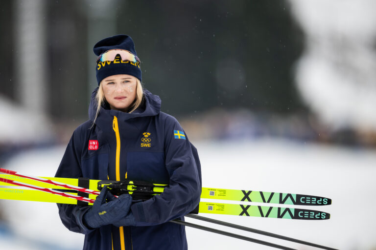Isolerad från resten av laget inför femmilen
