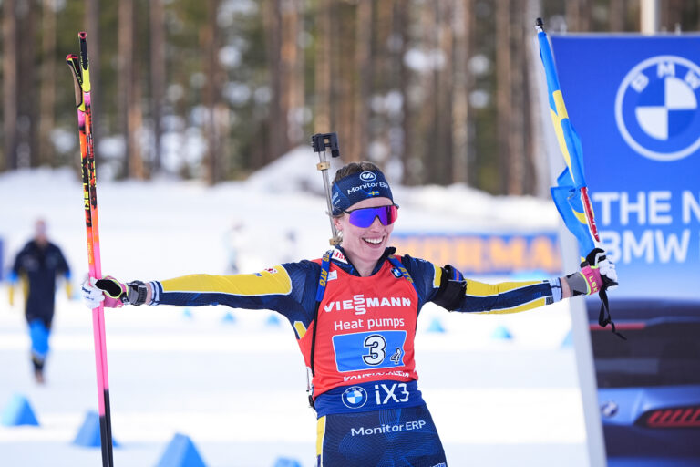 Helgens program och TV-tider för längdskidor och skidskytte