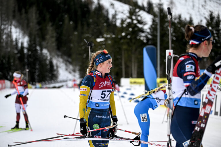Svenskorna utanför topp 10 i JVM-sprinten