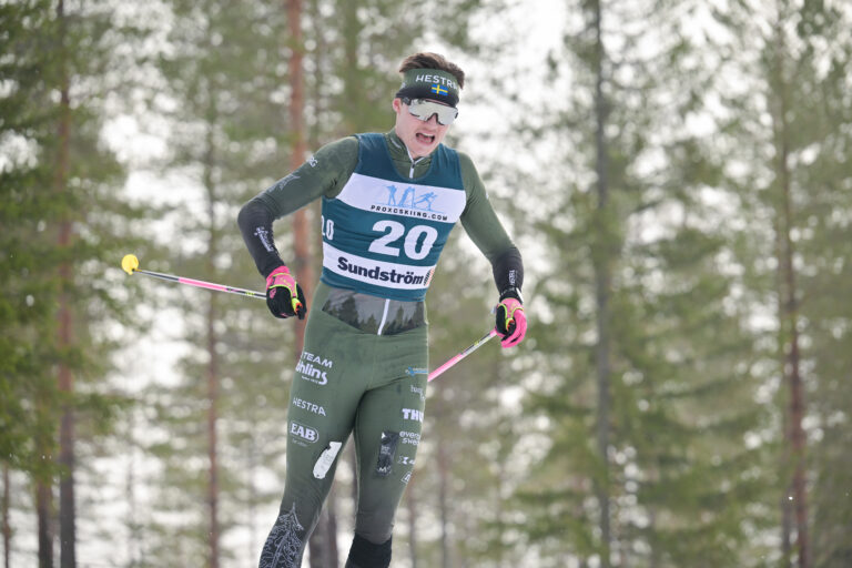 Skrällseger i herrarnas femmil