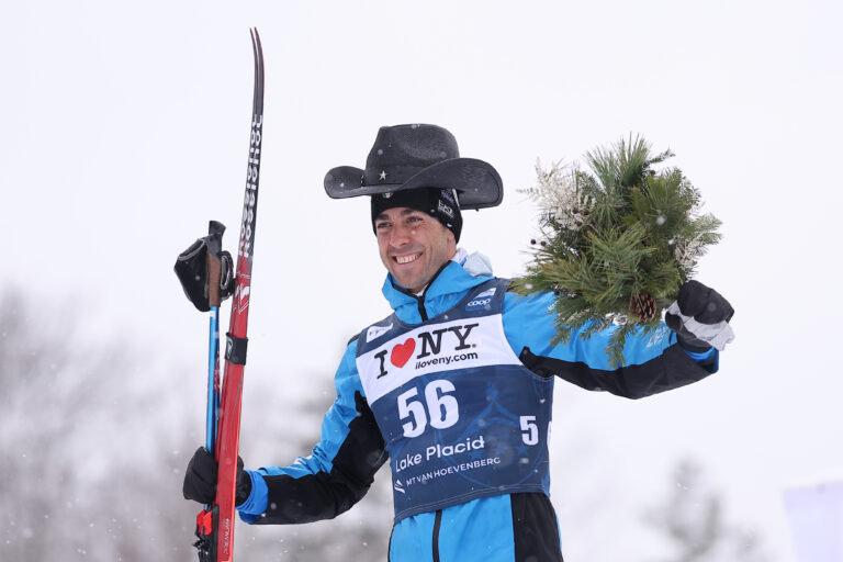 Avslutar karriären – utmanar OS-kungen i en sista duell