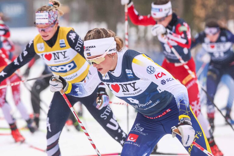 Frida Karlssons nya pojkvän är en svensk skådespelare